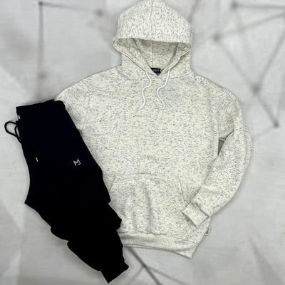Πρόταση: Ανδρικό Hoodie και Φόρμα - Λευκό & Μαύρο Casual Look
