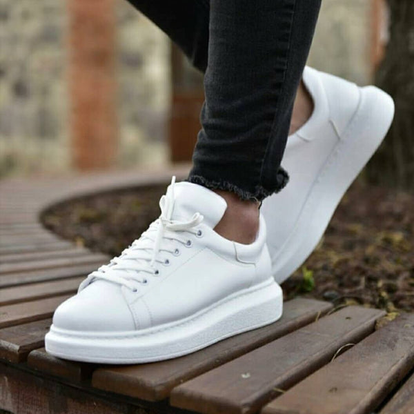 Title: Ανδρικά Sneakers Άσπρα με Παχιά Λευκή Σόλα για Άνεση & Αντοχή | SKU: ANSNEAK-1234