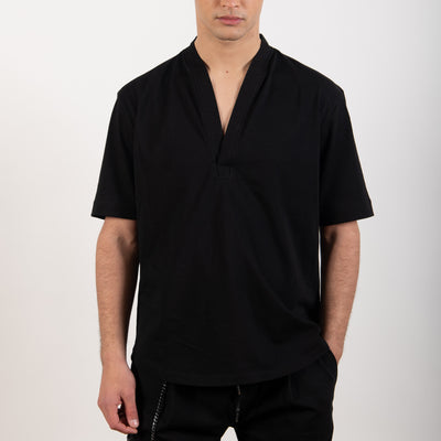 Μαύρο Κοντομάνικο T-Shirt Reckless με V-Neck και Ελαστική Βισκόζη - Ελληνικής Κατασκευής | RC5255NS